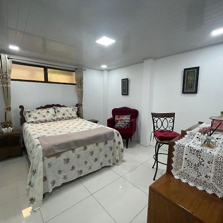 Alicia'S Place 10 Min From Airport Daire Alajuela Dış mekan fotoğraf
